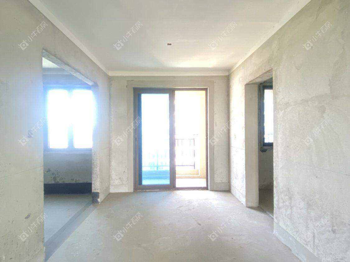 镇江碧桂园樾府在售二手房源室内图_小牛看房