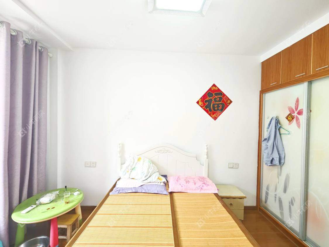 镇江水岸春天在售二手房源室内图_小牛看房