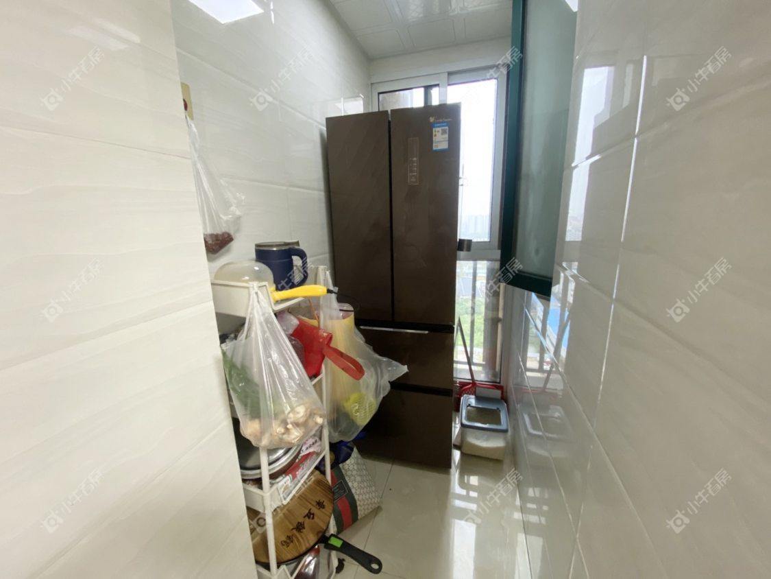 镇江东方盛世在售二手房源室内图_小牛看房