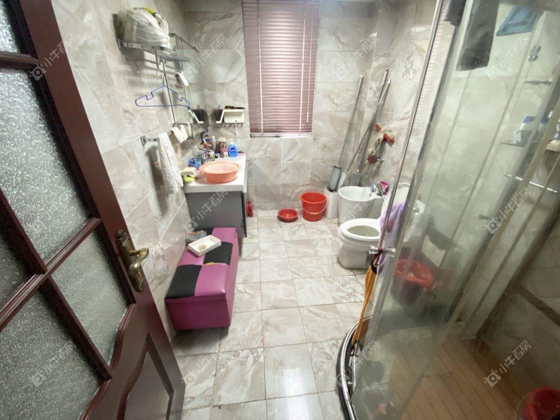 镇江泰豪公寓在售二手房源室内图_小牛看房