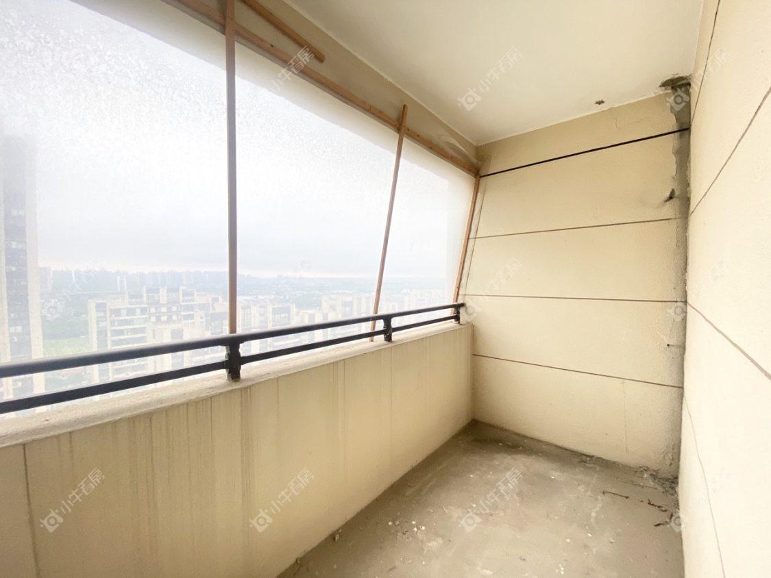 镇江凤熹台在售二手房源室内图_小牛看房