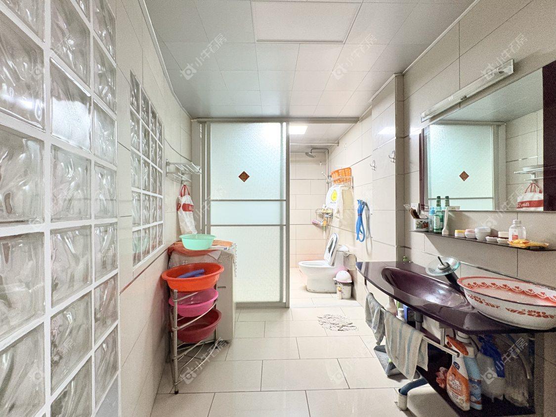 镇江鑫福苑在售二手房源室内图_小牛看房