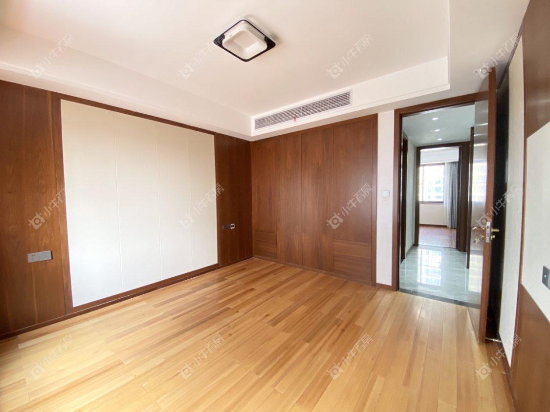 镇江信达香堤国际在售二手房源室内图_小牛看房