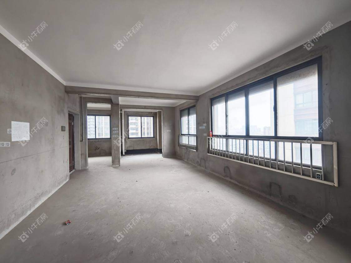 镇江昆仑华府在售二手房源室内图_小牛看房