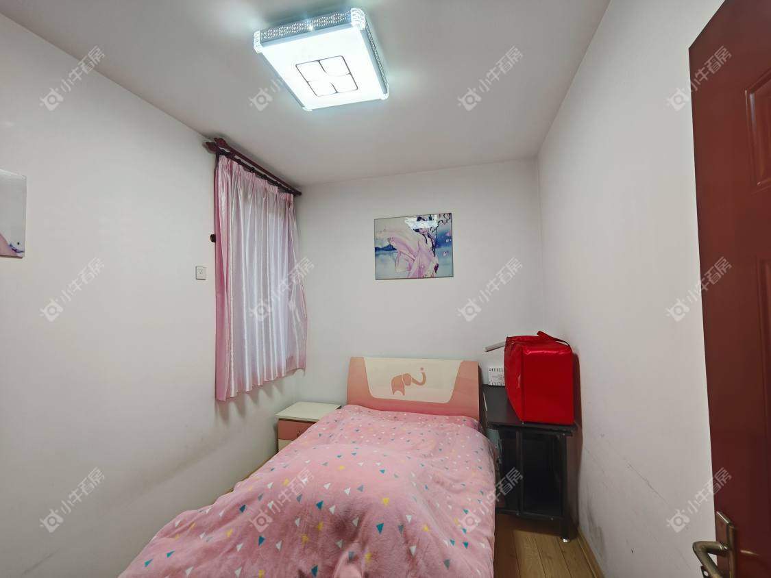 镇江世纪豪都在售二手房源室内图_小牛看房