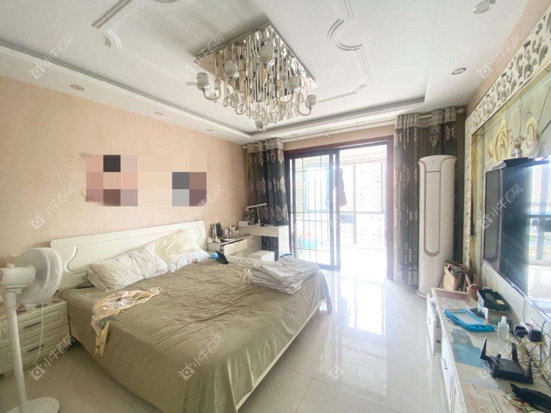 镇江华都锦城在售二手房源室内图_小牛看房