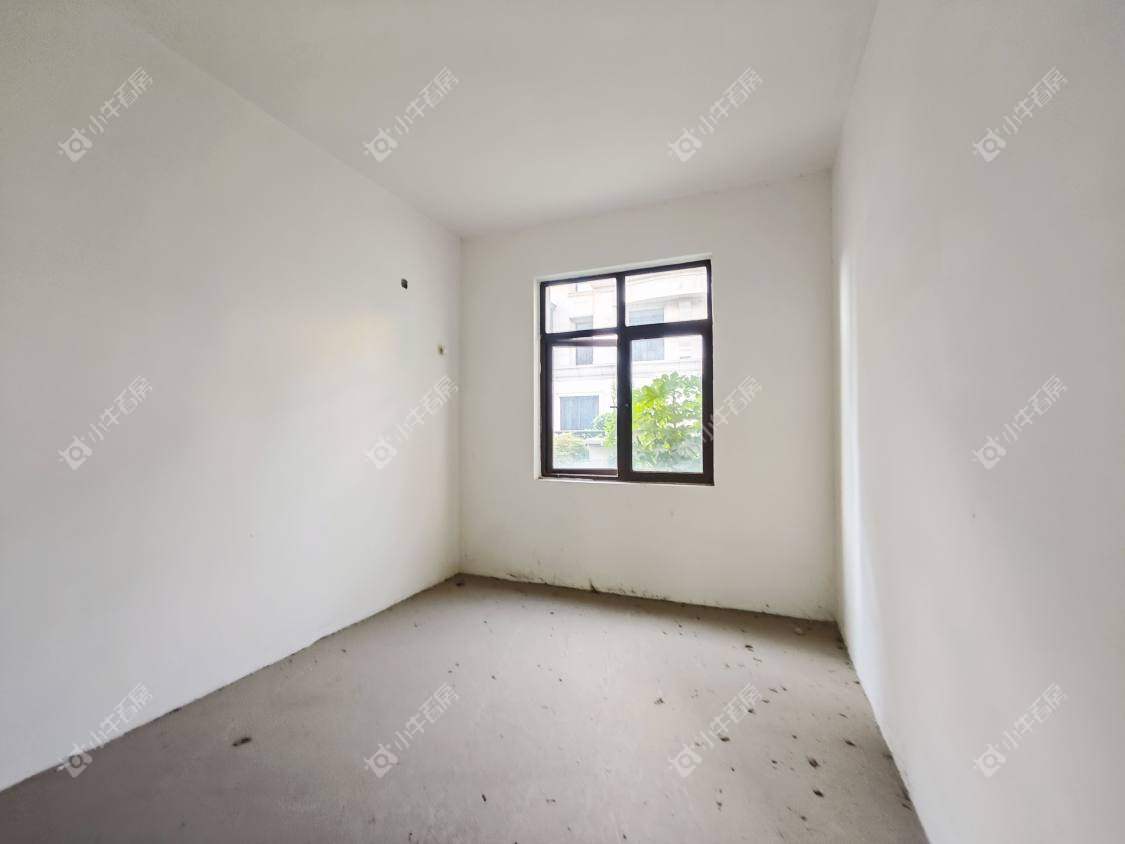 镇江大亚第一城别墅在售二手房源室内图_小牛看房