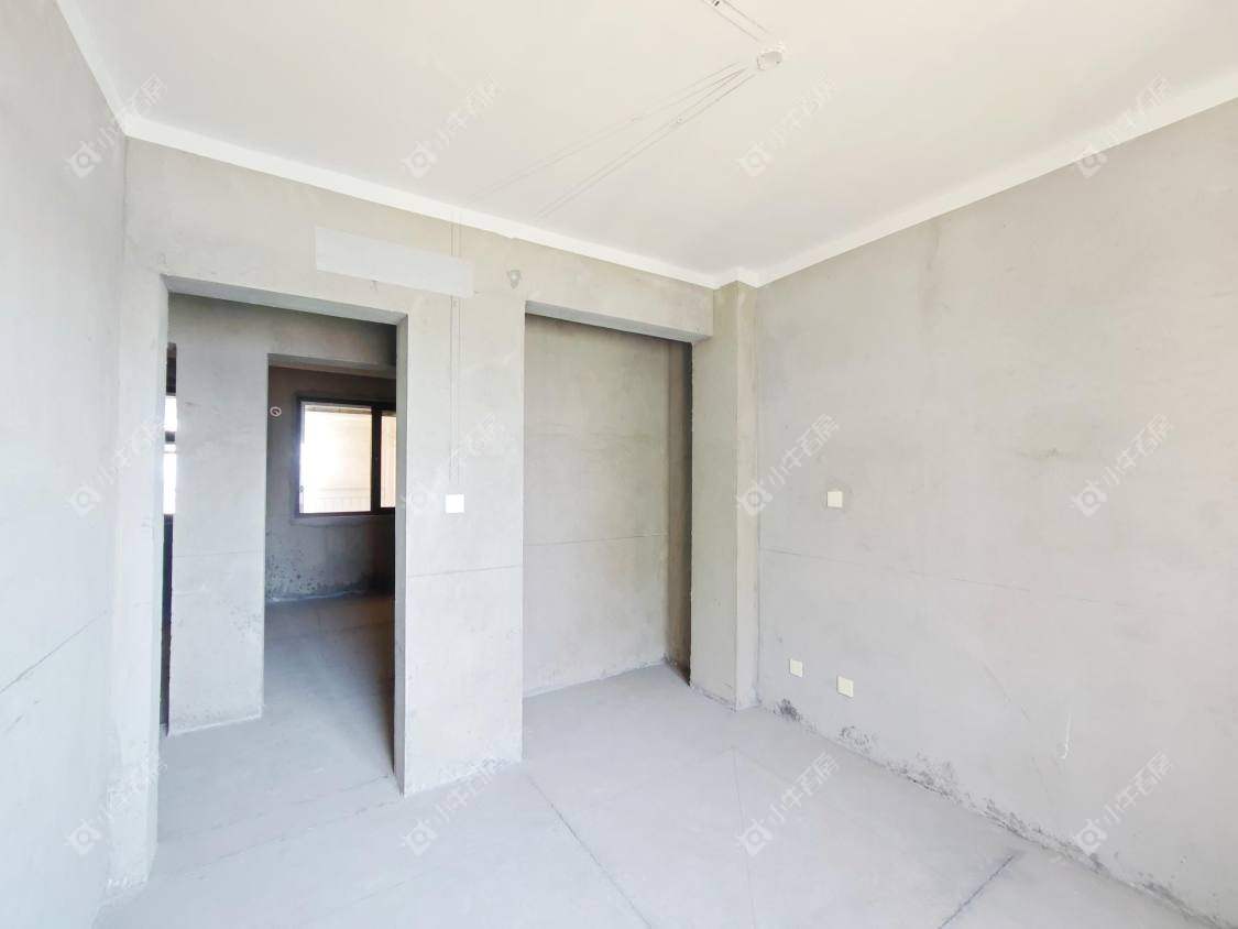 镇江荣城国际（中央公馆）在售二手房源室内图_小牛看房