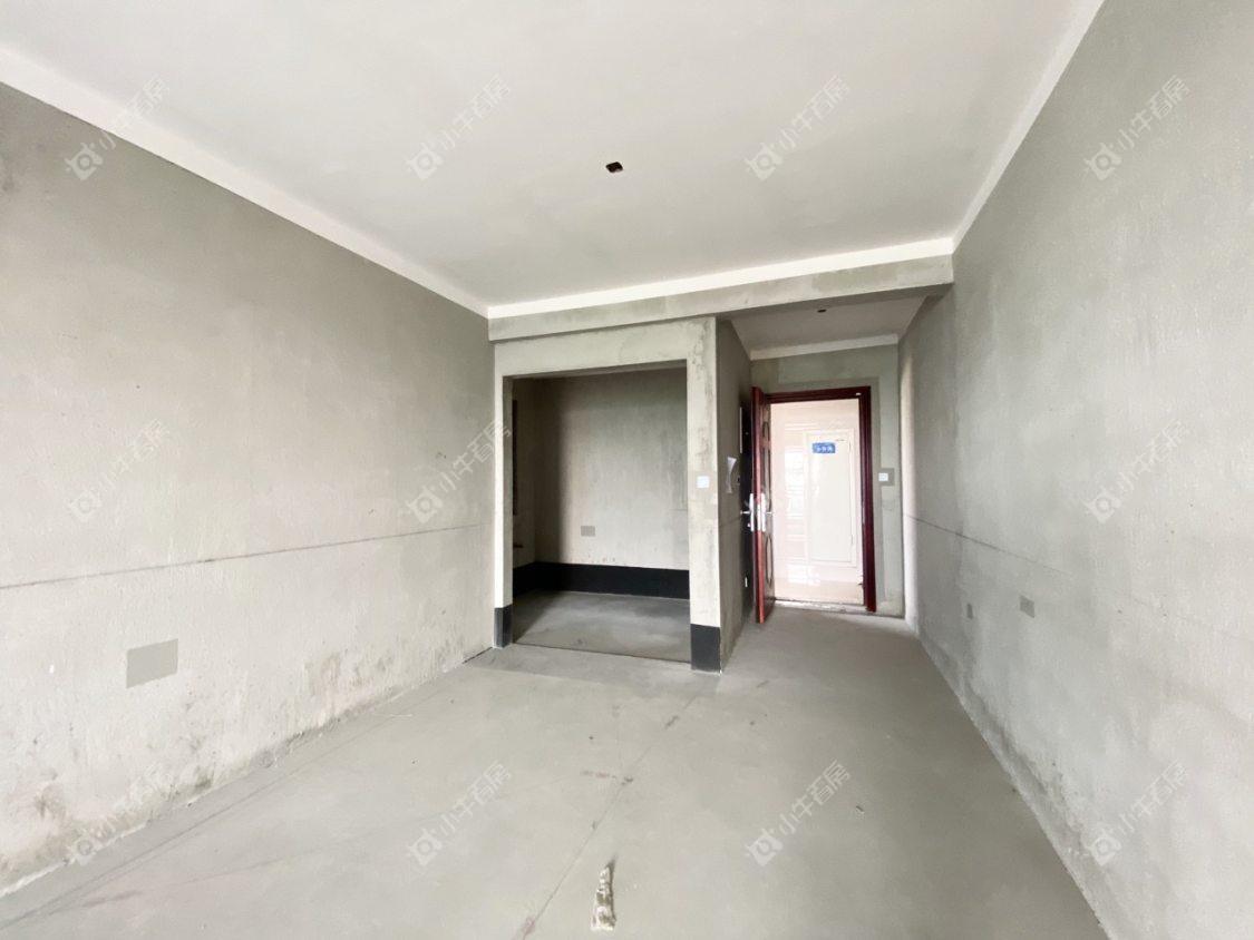 镇江碧桂园樾府在售二手房源室内图_小牛看房