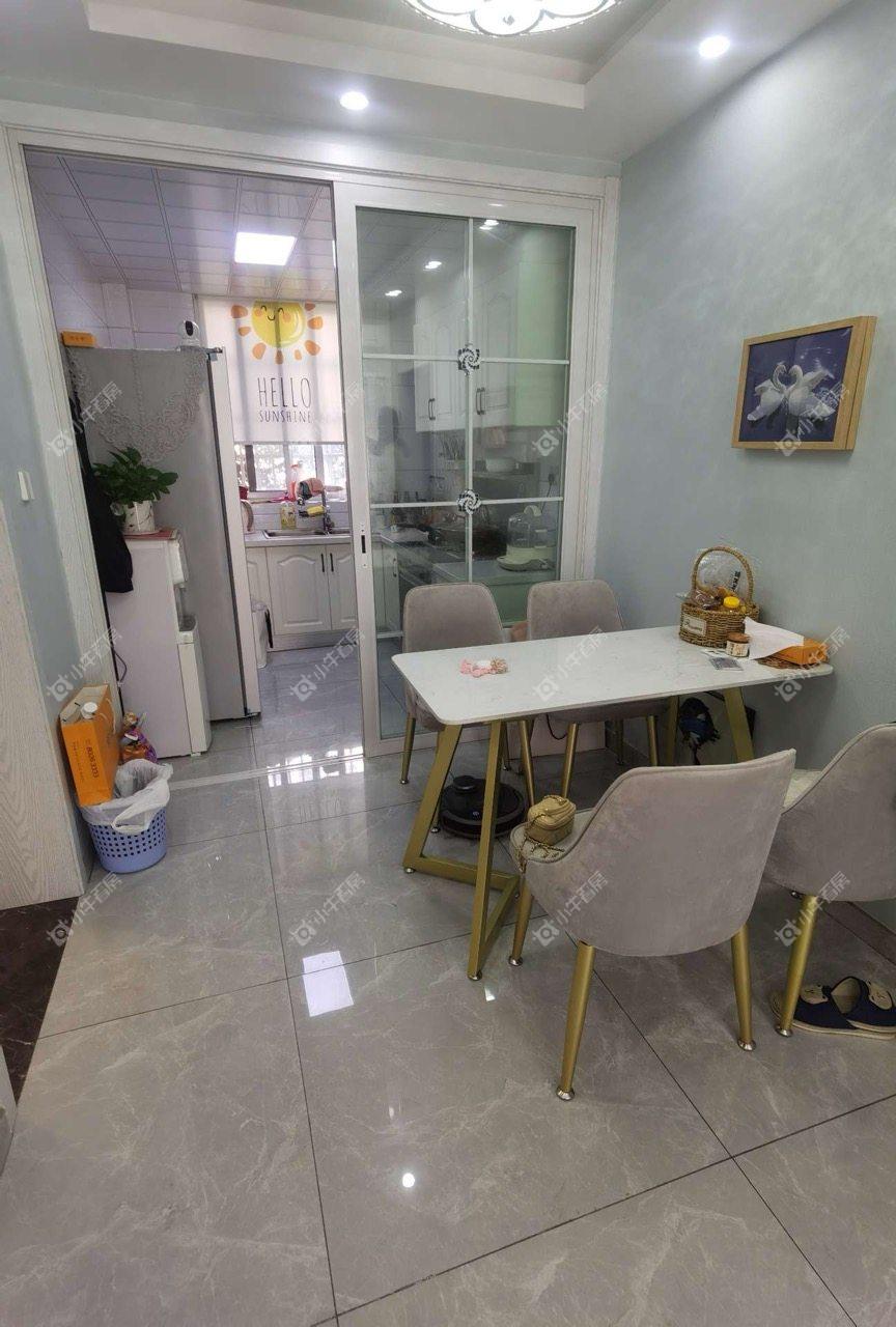 镇江新新家园在售二手房源室内图_小牛看房