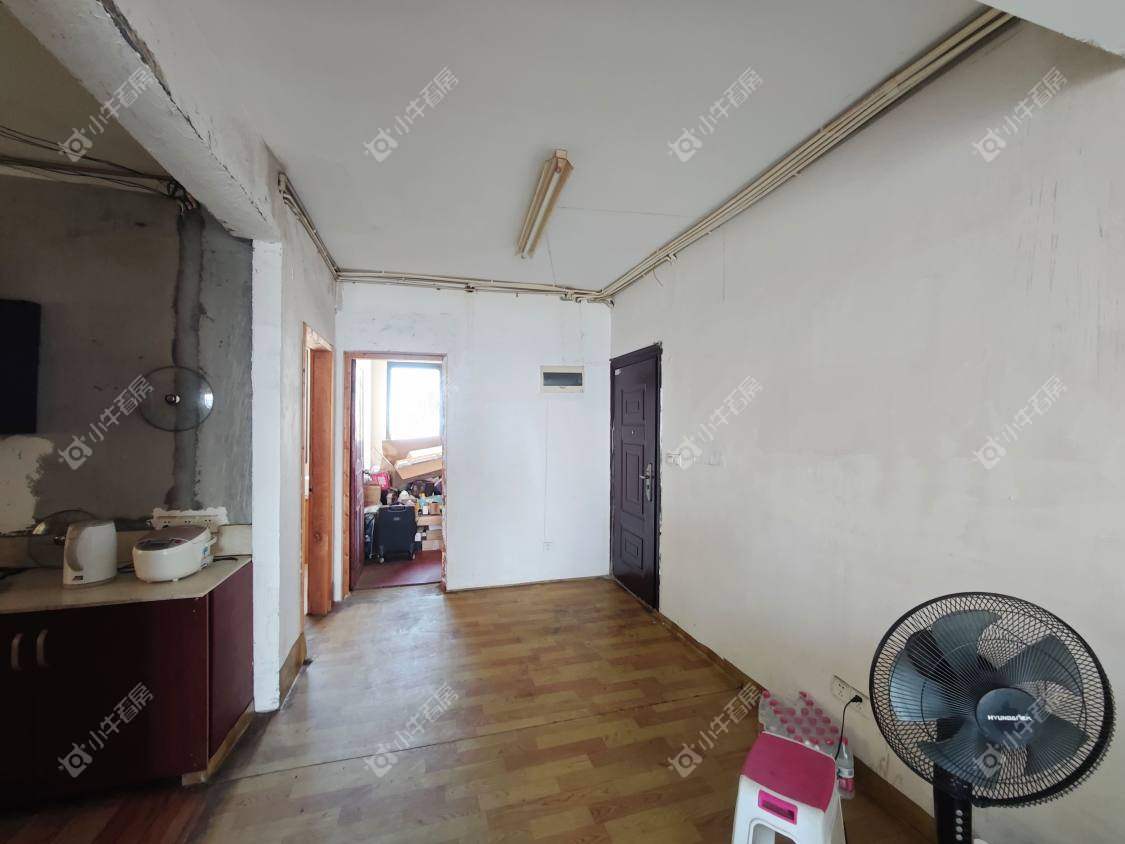 镇江翡翠林花园（天福花园）在售二手房源室内图_小牛看房