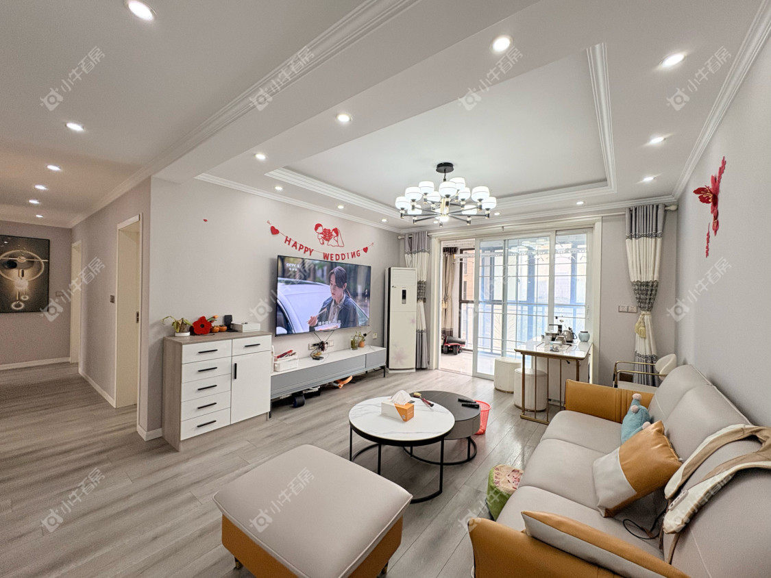 镇江信达香堤国际在售二手房源室内图_小牛看房