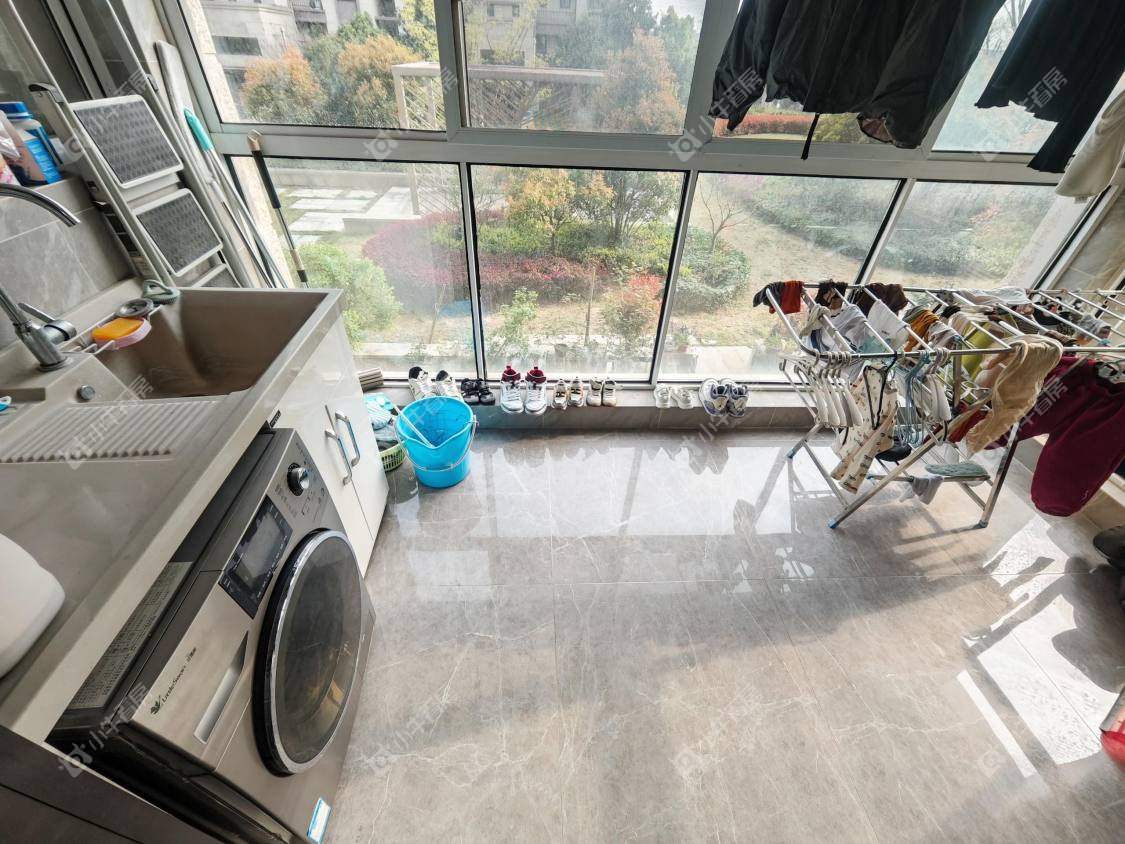 镇江滨河凤凰城在售二手房源室内图_小牛看房