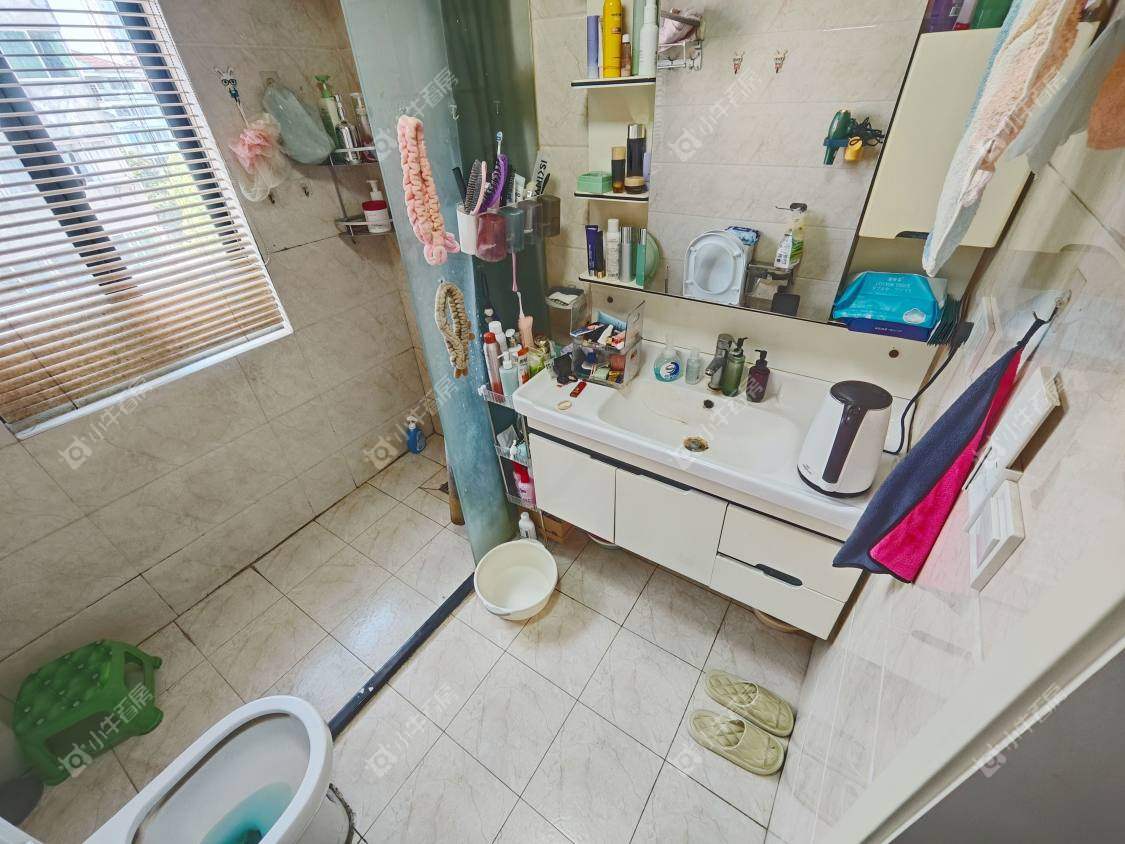 镇江玉泉小区在售二手房源室内图_小牛看房