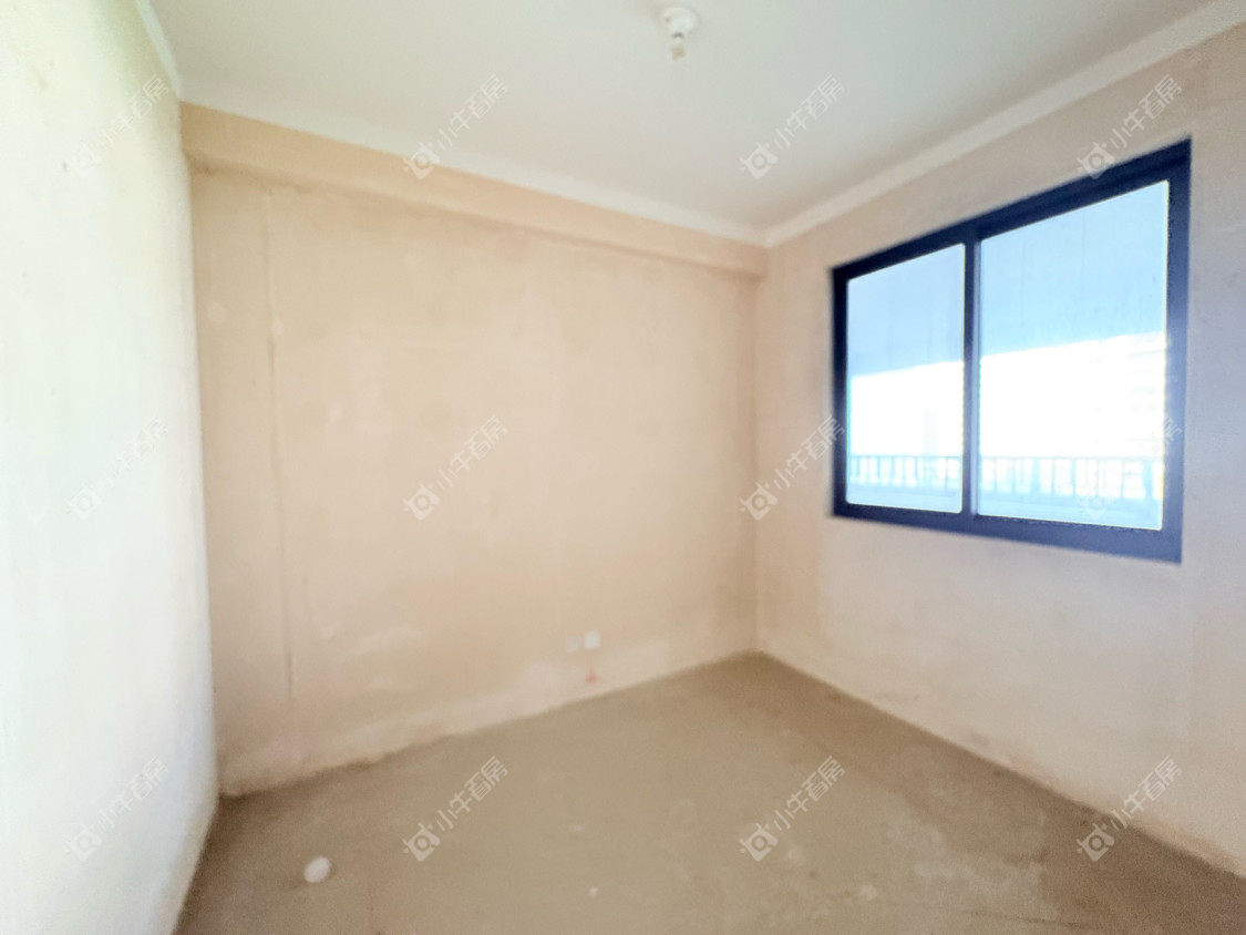 镇江融创华南映在售二手房源室内图_小牛看房