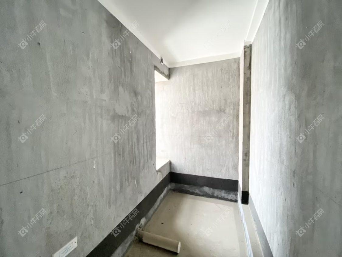 镇江碧桂园樾府在售二手房源室内图_小牛看房