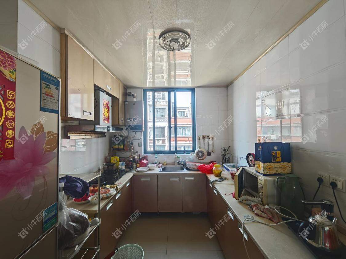 镇江欧洲城在售二手房源室内图_小牛看房