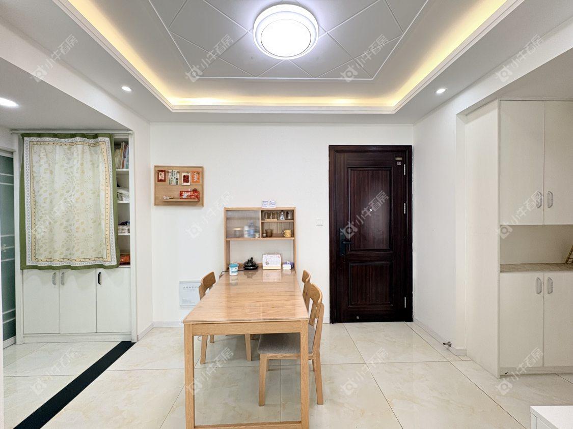 镇江碧桂园在售二手房源室内图_小牛看房