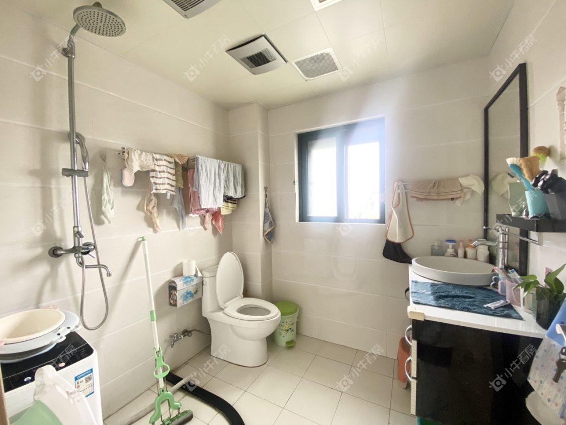 镇江欧洲城在售二手房源室内图_小牛看房