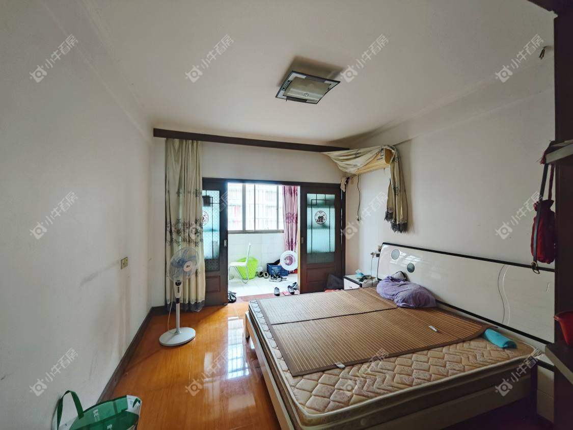 镇江兰信公寓在售二手房源室内图_小牛看房