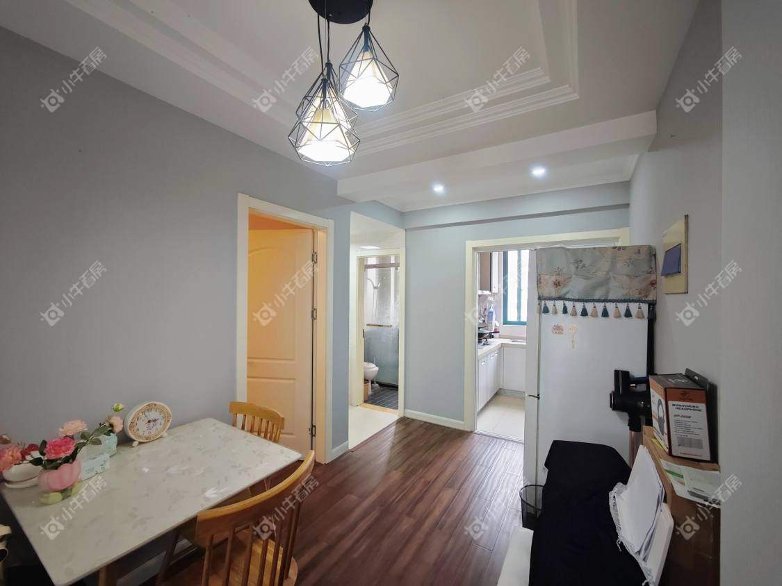 镇江东方嘉园在售二手房源室内图_小牛看房