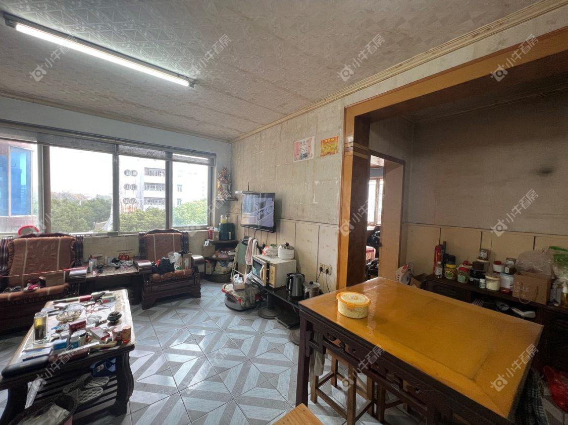 镇江华南新村在售二手房源室内图_小牛看房