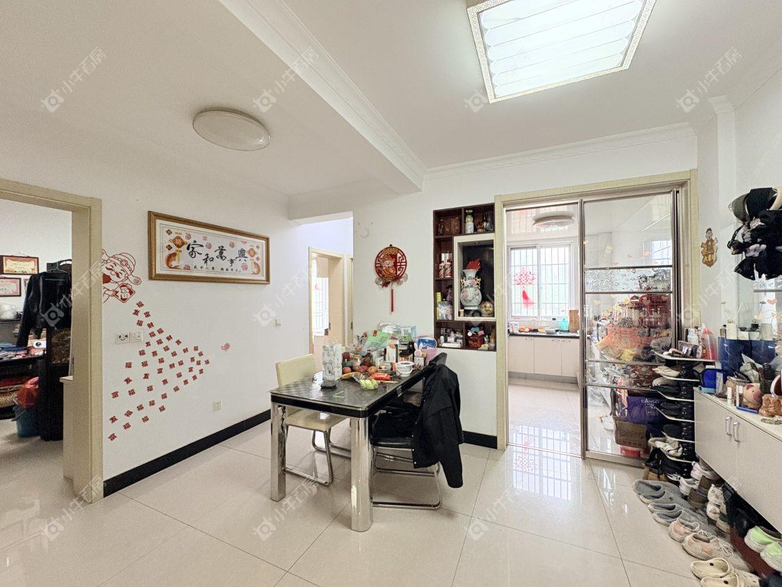 镇江惠泽苑在售二手房源室内图_小牛看房