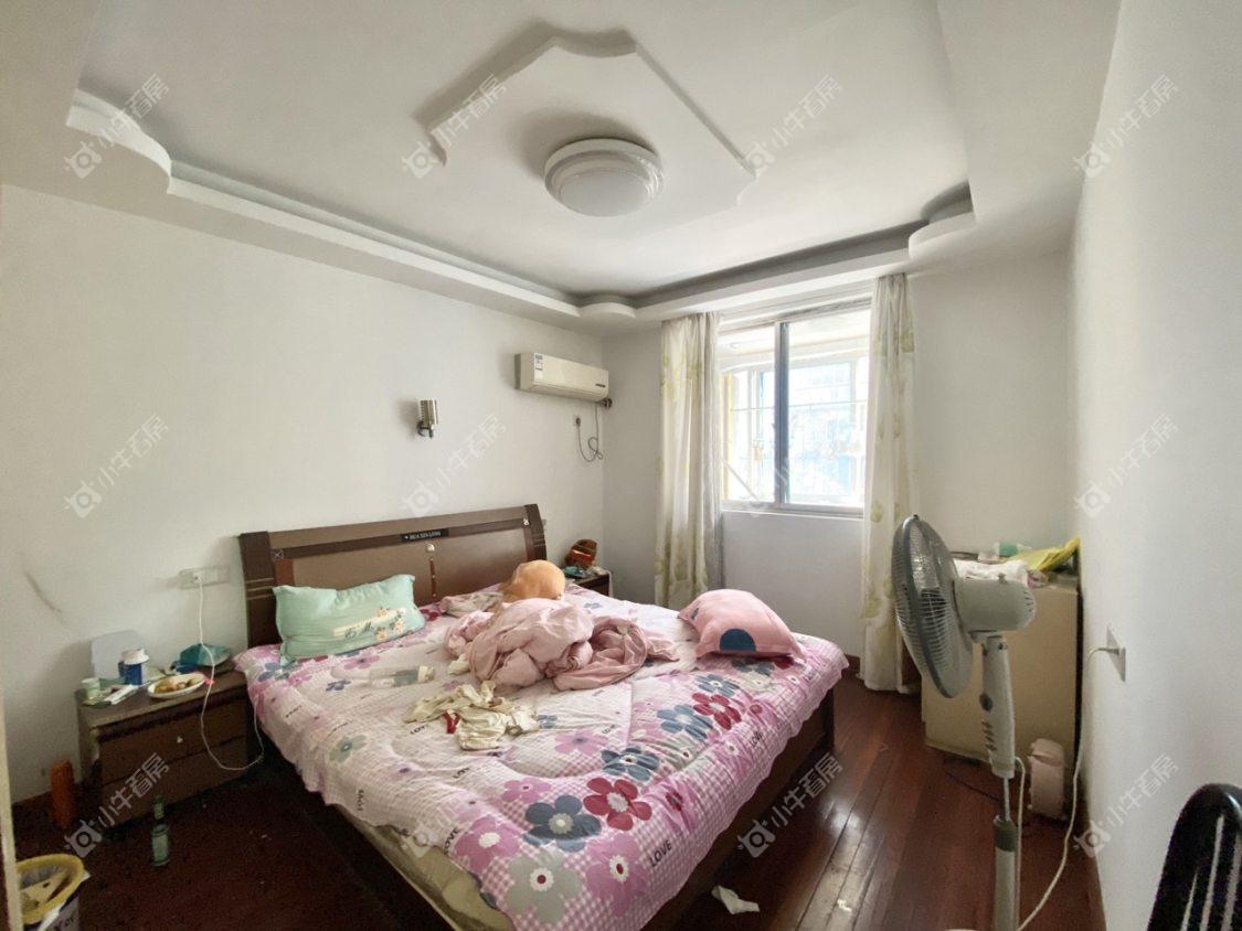 镇江华南新村在售二手房源室内图_小牛看房