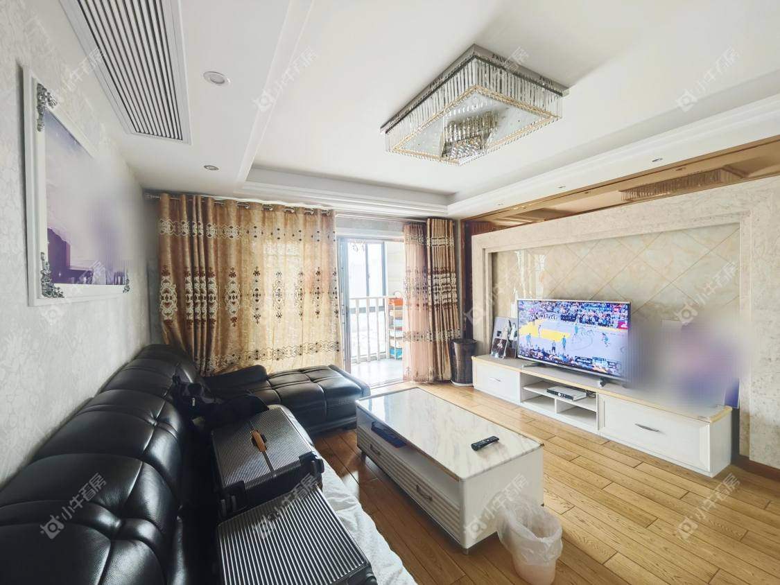 镇江华都锦城在售二手房源室内图_小牛看房