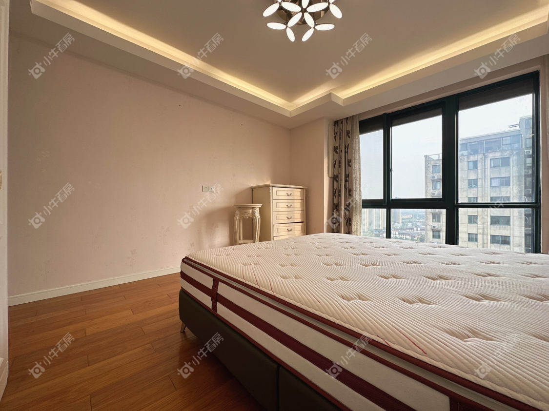 镇江欧洲城在售二手房源_小牛看房