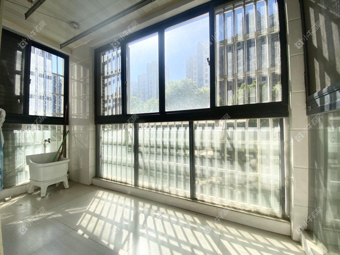 镇江练湖新城在售二手房源室内图_小牛看房