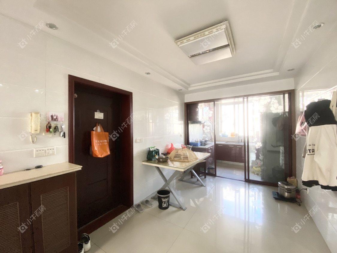 镇江嘉荟新城在售二手房源室内图_小牛看房