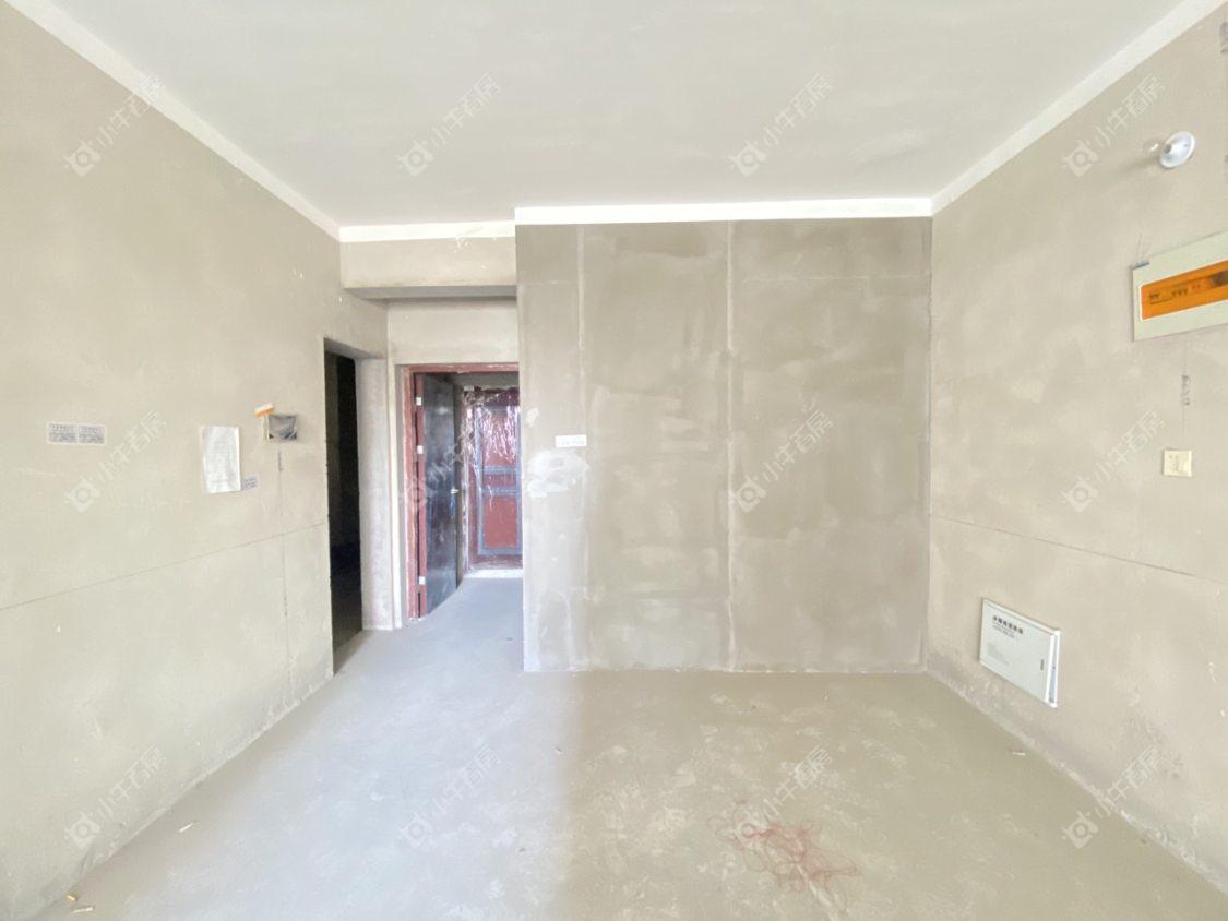 镇江昆仑华府在售二手房源室内图_小牛看房