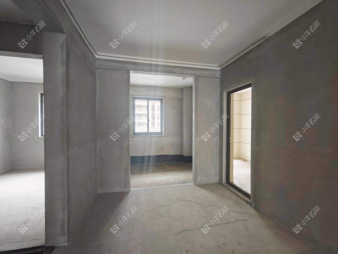 镇江天怡南郡在售二手房源室内图_小牛看房