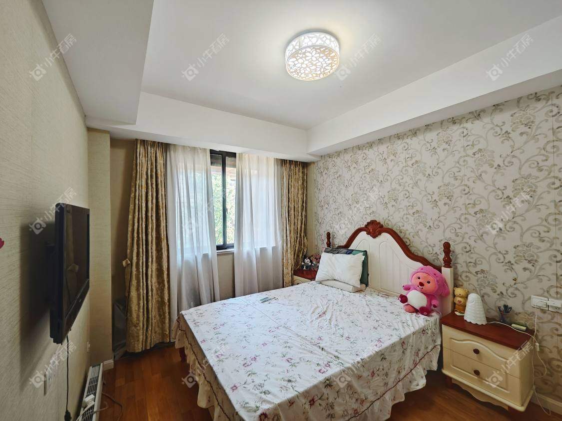 镇江世纪豪都在售二手房源室内图_小牛看房