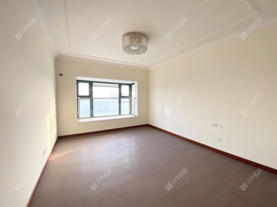 镇江恒大城在售二手房源室内图_小牛看房