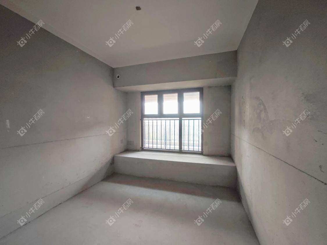 镇江碧桂园樾府在售二手房源室内图_小牛看房