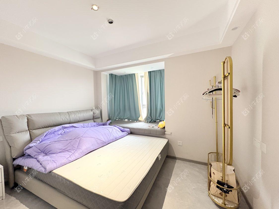 镇江美亚华悦在售二手房源室内图_小牛看房