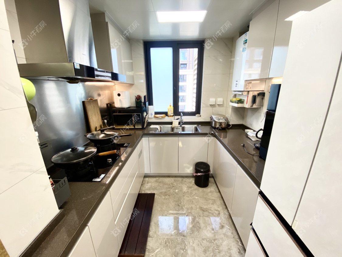 镇江红星天铂在售二手房源室内图_小牛看房