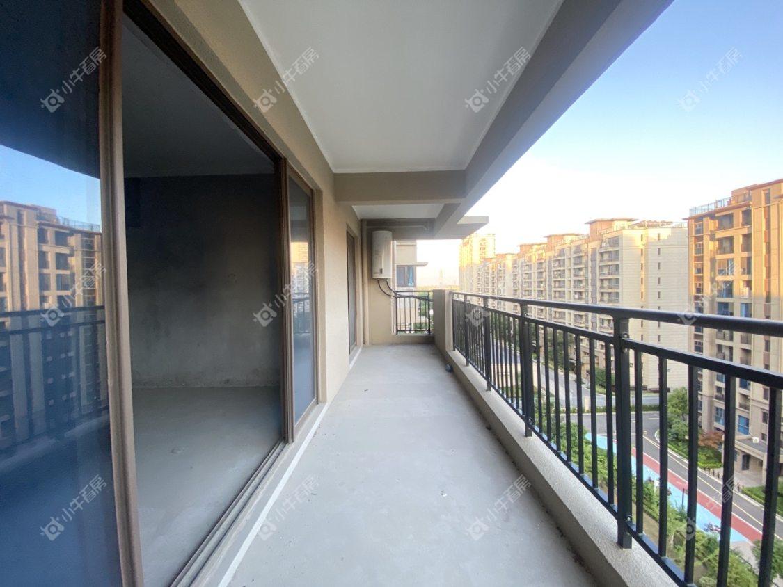 镇江碧桂园樾府在售二手房源室内图_小牛看房