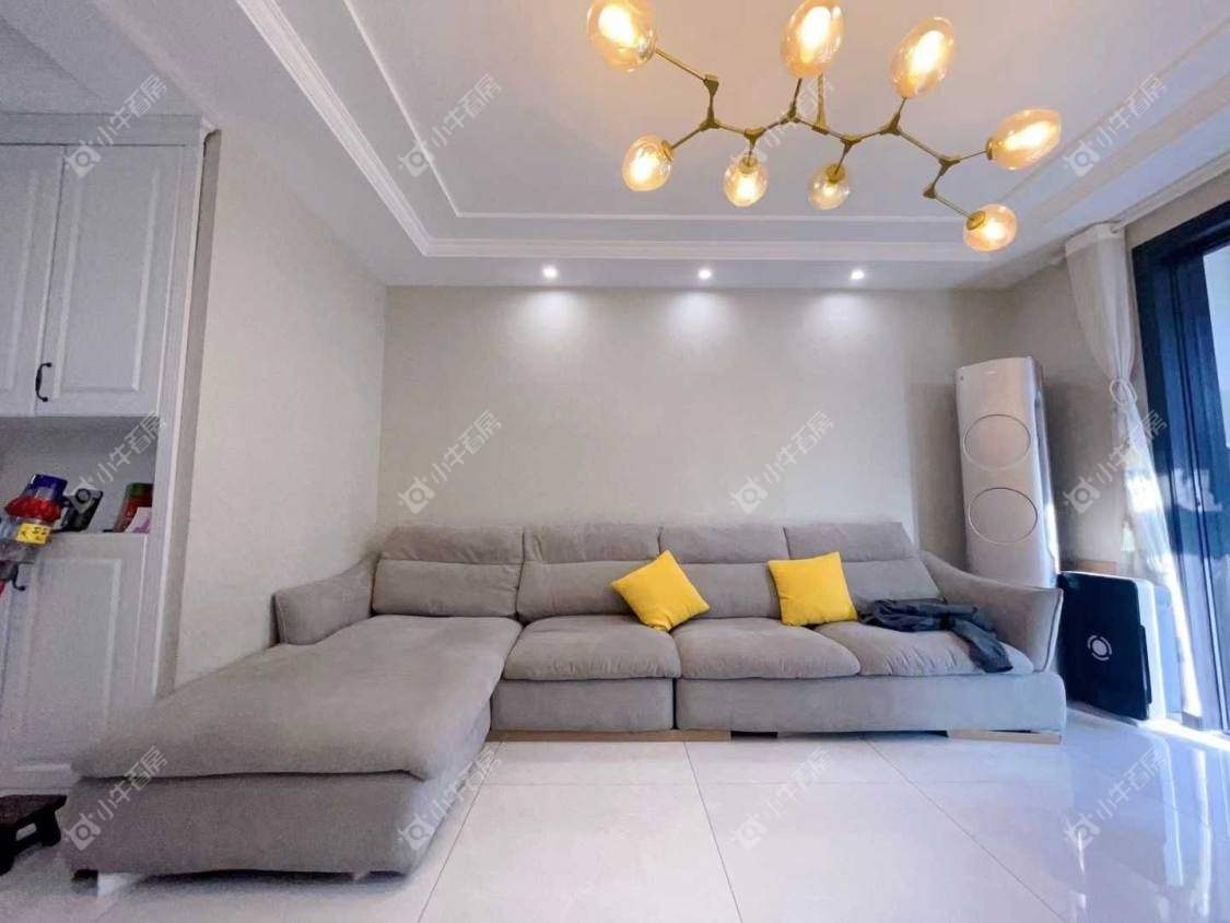 镇江华都锦城在售二手房源室内图_小牛看房