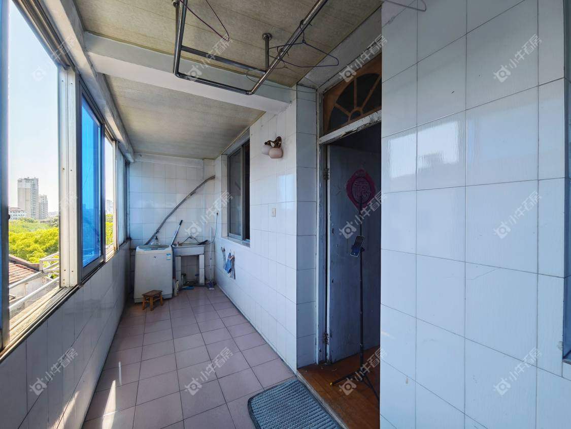 镇江幸福小区在售二手房源室内图_小牛看房