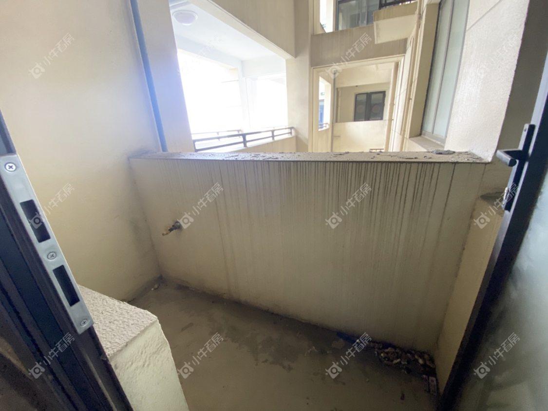 镇江凤熹台在售二手房源室内图_小牛看房