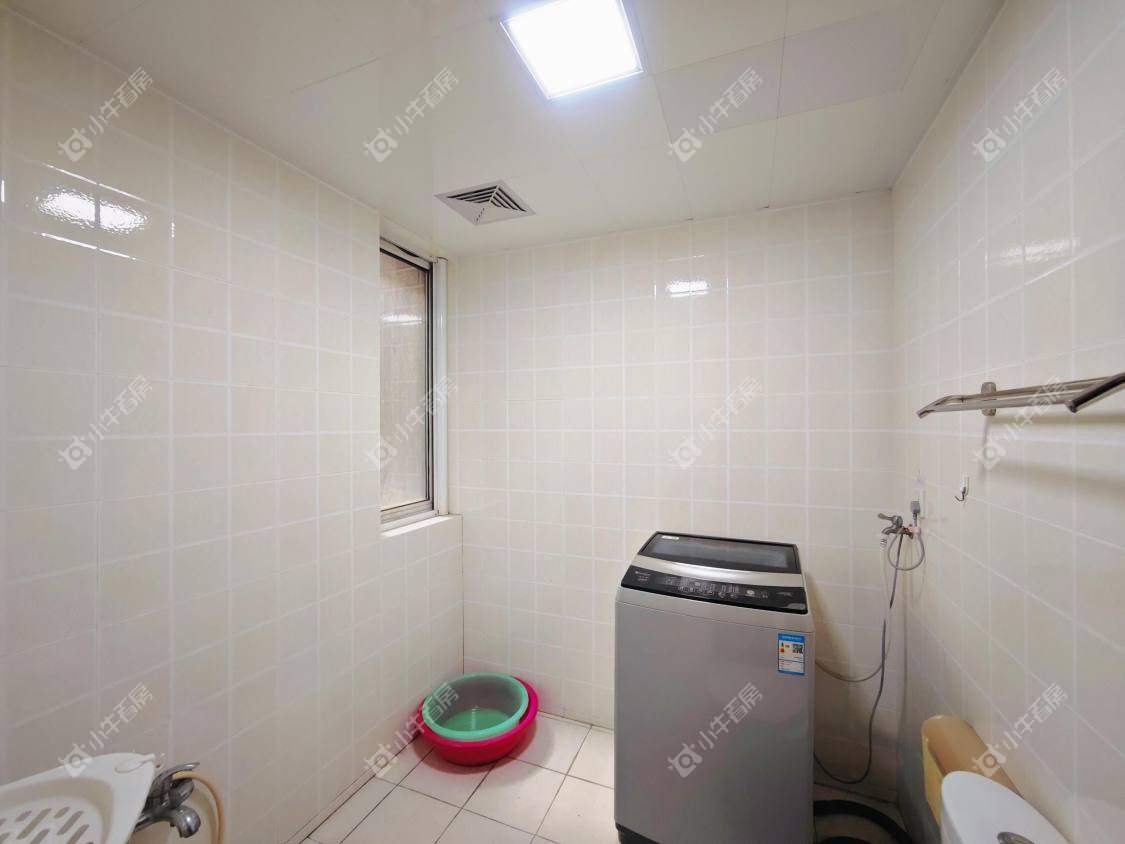 镇江城市绿洲在售二手房源室内图_小牛看房