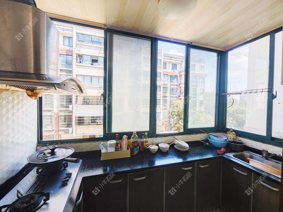 镇江幸福三区在售二手房源室内图_小牛看房