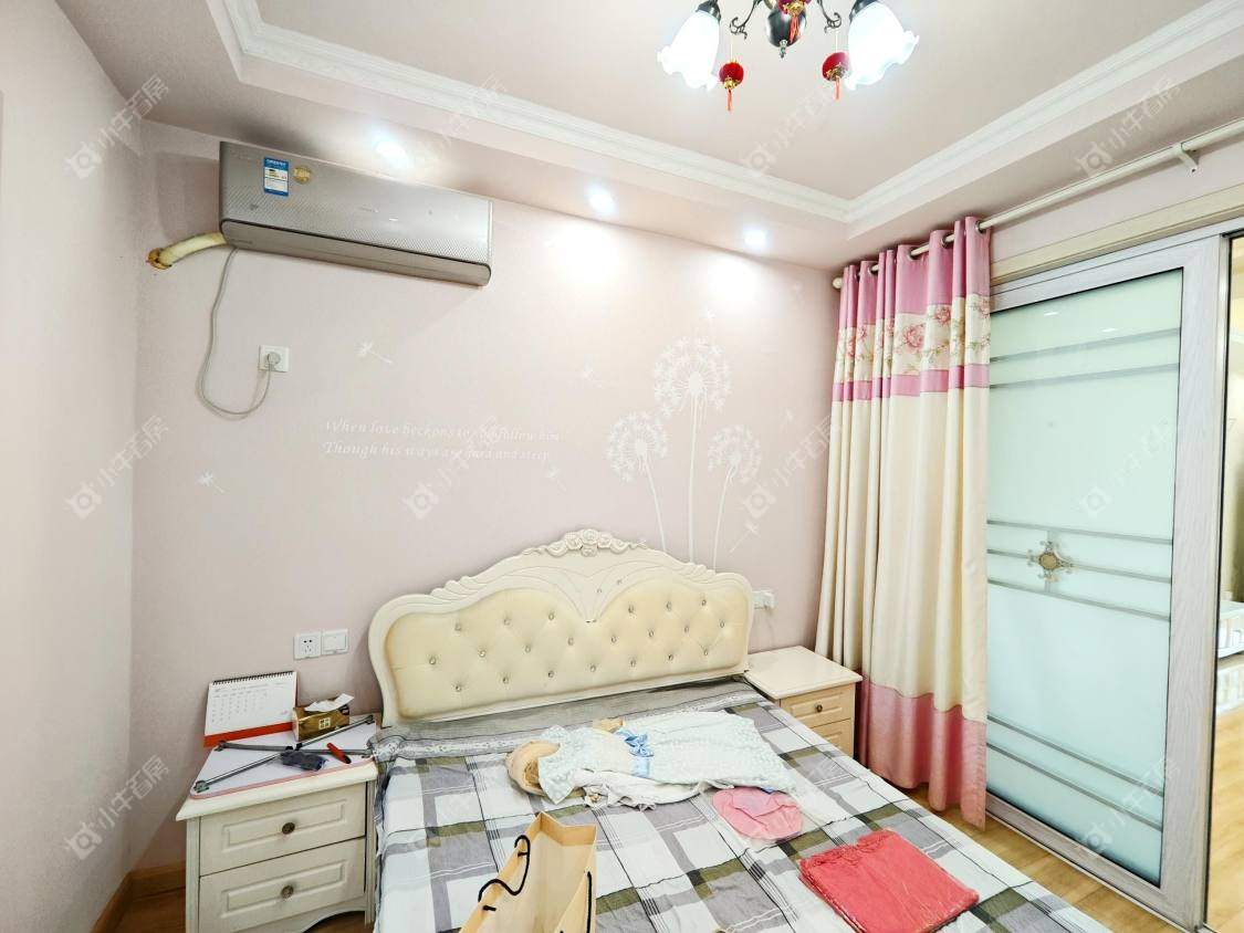 镇江东方盛世在售二手房源室内图_小牛看房