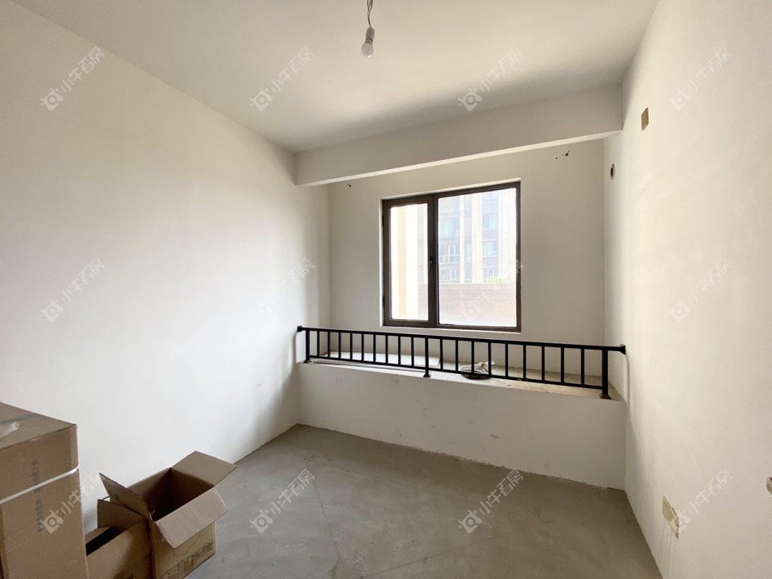 镇江荣城国际（藏龙御景）在售二手房源室内图_小牛看房