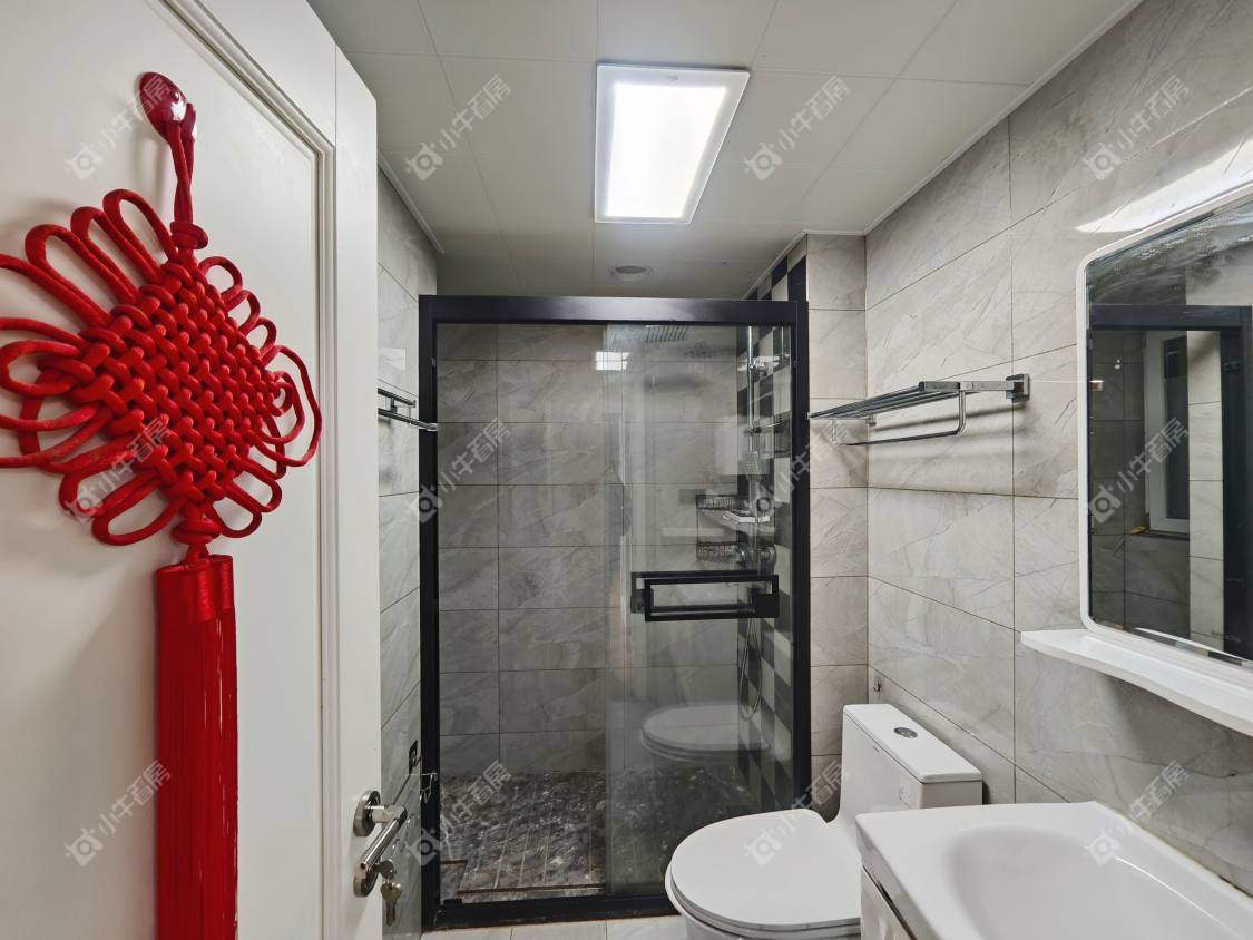 镇江大亚第一城在售二手房源室内图_小牛看房