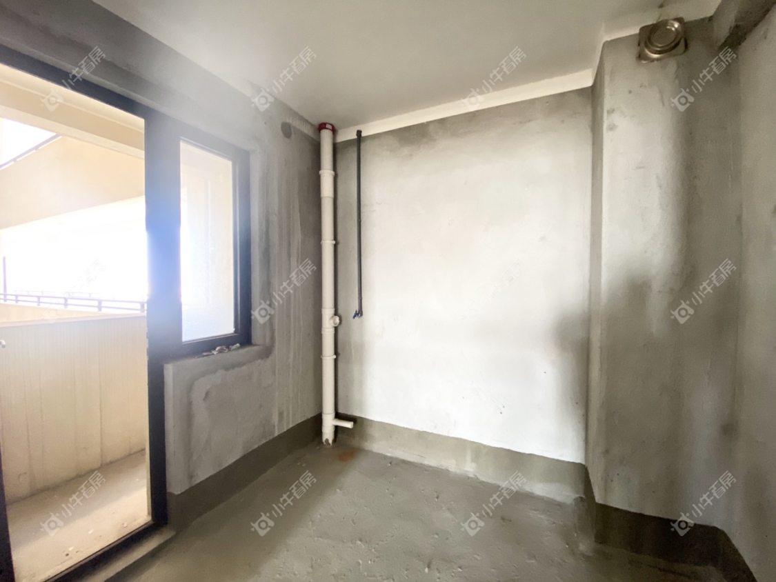 镇江凤熹台在售二手房源室内图_小牛看房