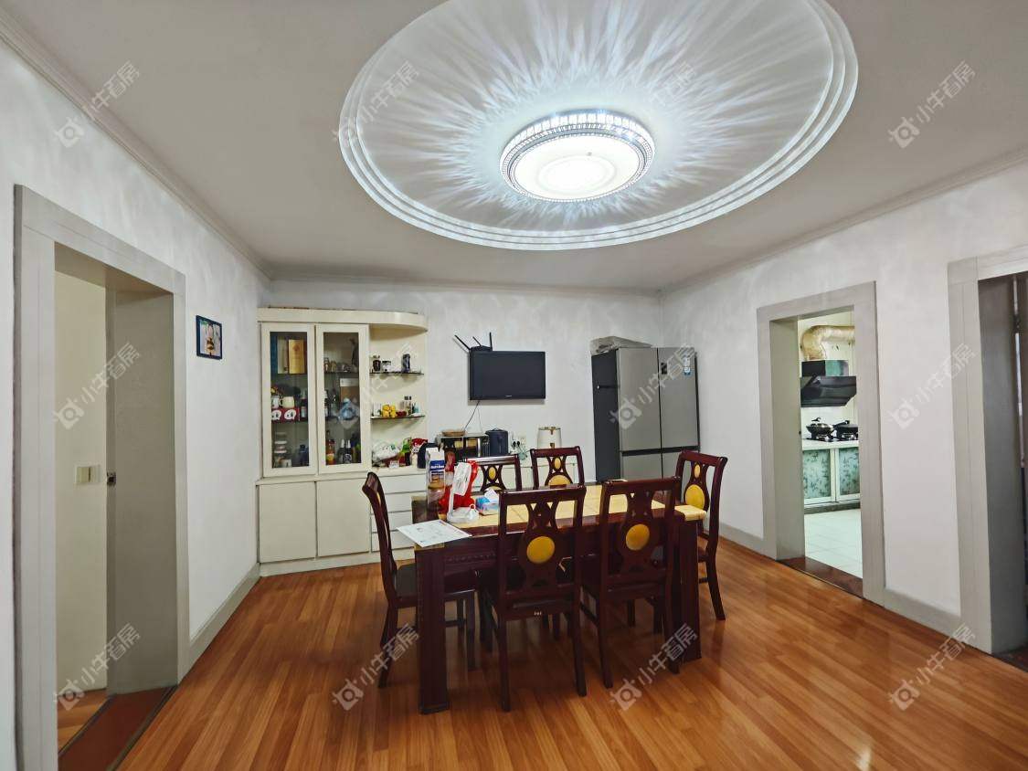 镇江曲园小区在售二手房源室内图_小牛看房